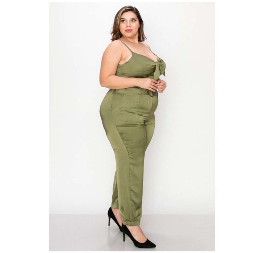 2 Sexy 2 Piece: 1X-3X - Picture 2 of 3